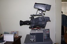 Hitachi Z-4000W Video Camera With Triax SDI Studio Package