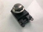 Head unit multimedia control – 6938569