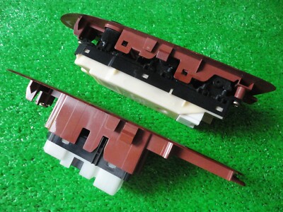 TOYOTA NOAH VOXY AZR60 Genuine Power Window Switch LH RH 84040