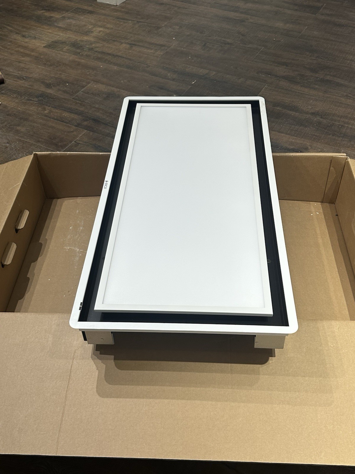 Cooker Hood Elica SKYDOME-16-A-100 Ex Showroom Model ,