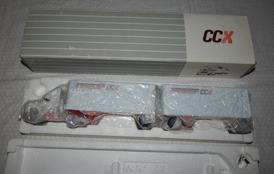 CCX Con-Way Central Express Semi Truck Tractor Trailer - 1/53 Scale