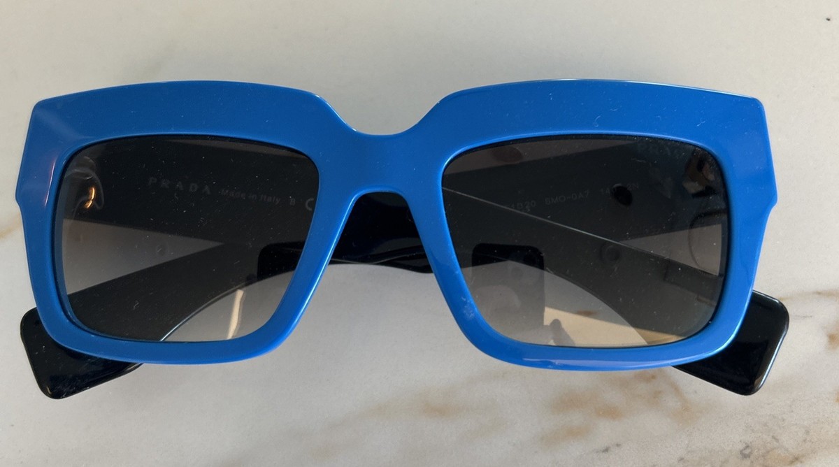 PRADA SPR28P Blue & Black Polarized Sunglasses. Authentic  display picture 3