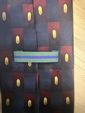 Genuine GUCCI Dark Blue Silk Tie w Design, Red Blue Accents 59x3.25  