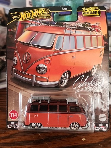 Hotwheels Boulevard Porsche 935 & 1967 Volkswagen Samba Bus Lot