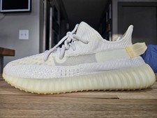 Adidas Yeezy Boost 350 V2 Low Light mens size 10.5 EXCELLENT w/no box
