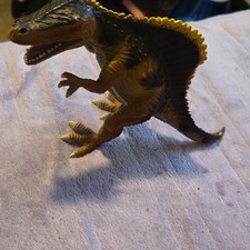 Dinosaur Toy Figure Brown Yellow Plastic Dinosaurs Character Ages 3-7 3-4 4-7