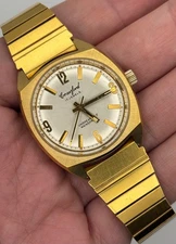 1960s Vintage Crawford Men's Gold-Tone Manual Watch w/New Band - RUNNING GREAT!