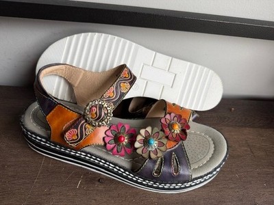 L'Artiste Spring Step Agalla Leather Floral Platform Sandal Open