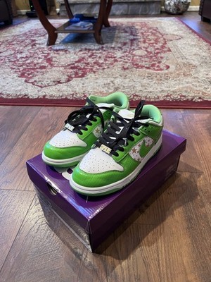 DH3228-101 Supreme Nike SB Dunk Low Stars Mean Green Size 7.5 M