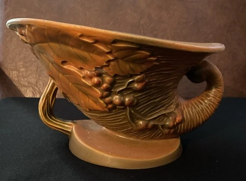 Roseville Art Pottery Bushberry Cornucopia Flower Vase w/ Frog