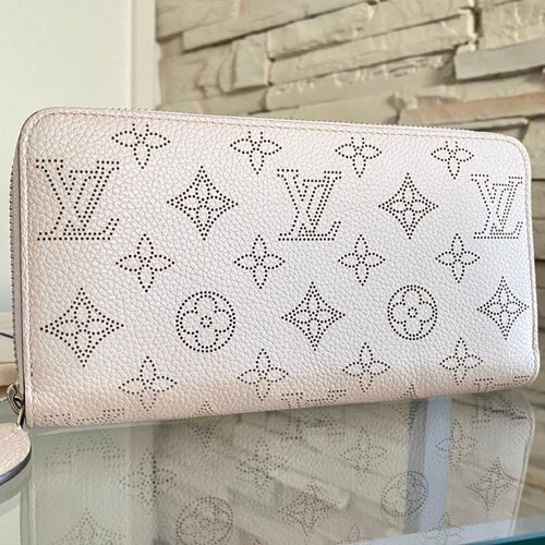 New Louis Vuitton Mahina Zippy Wallet