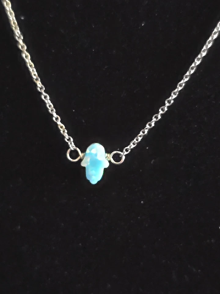 Gargantilha com amuleto de opala folheada a ouro 14k 15 pol. 1/20 - Imagem 2 de 4