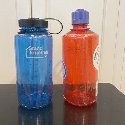 Lot of 2 Nalgene Sustain 32 oz. Narrow & wide Mouth Water Blue red purple Bottle