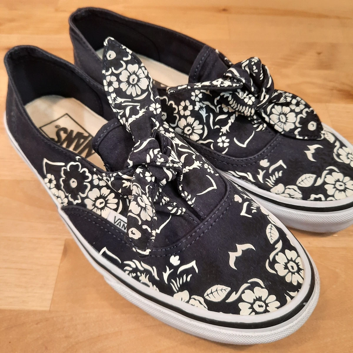 Vans authentic hot sale w