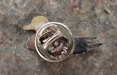 American Widgeon Wigeon Dabbling Duck Water River Lake Bird Brooch Pin Badge - Picture 2 of 2