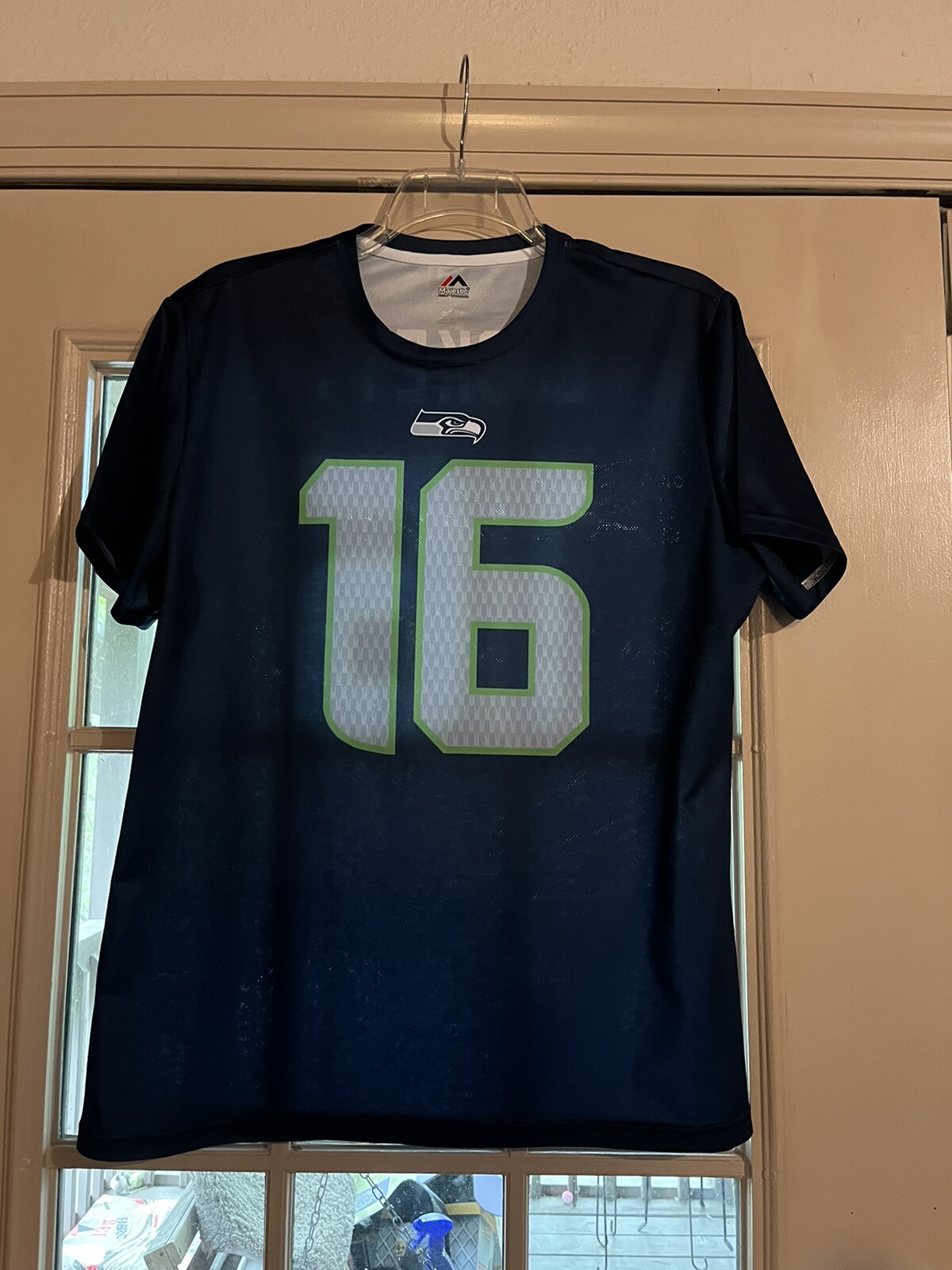 Picture 1 of 4