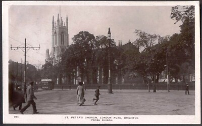 Peterskirche, BRIGHTON. Straßenbahn im Vordergrund. Echtfoto Postkarte 1913