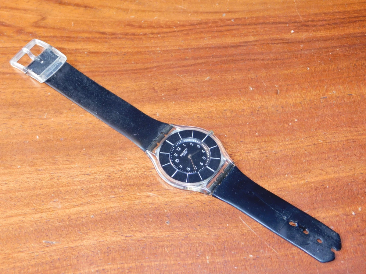 SWATCH AG 2011 Watch MONTRE SUISSE swiss UHR ultra plate BLACK CLASSINESS SFK361