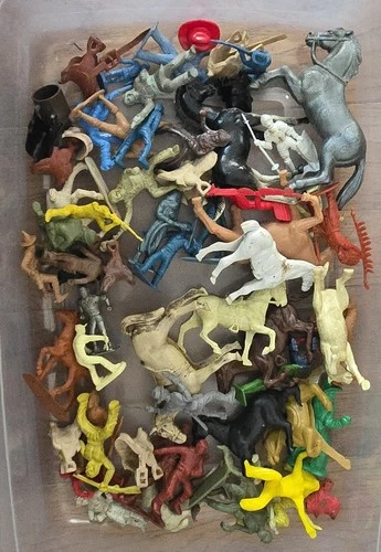 Vintage Plastic Toy Cowboys Indians Figures  Army war figures 60 plus LOT