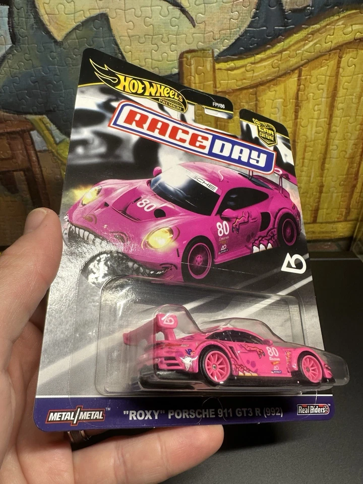 2024 Hot Wheels Premium Car Culture Race Day CHASE ROXY & REXY Porsche 911 GT3 - Image 3 of 4