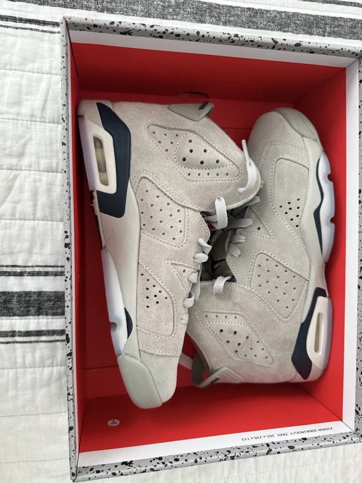 Authentic Air Jordan’s 6 Georgetown Boys Size 5.5 - Image 3 of 4