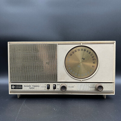 Vintage 1960s GE T-236A Table Top AM/FM Radio Honey Beige Tested ...