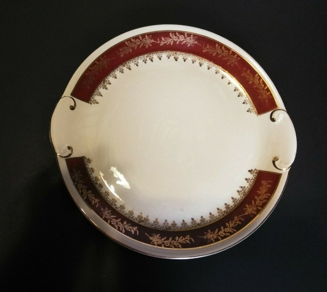 Universal Cambridge 1 Serving Plate 10" 22K Gold Camwood Ivory