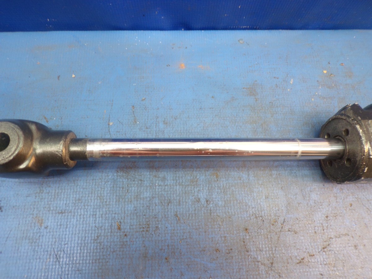 RIページ Y5 985660C OMC Cobra Stern Drive Trim Tilt Cylinder