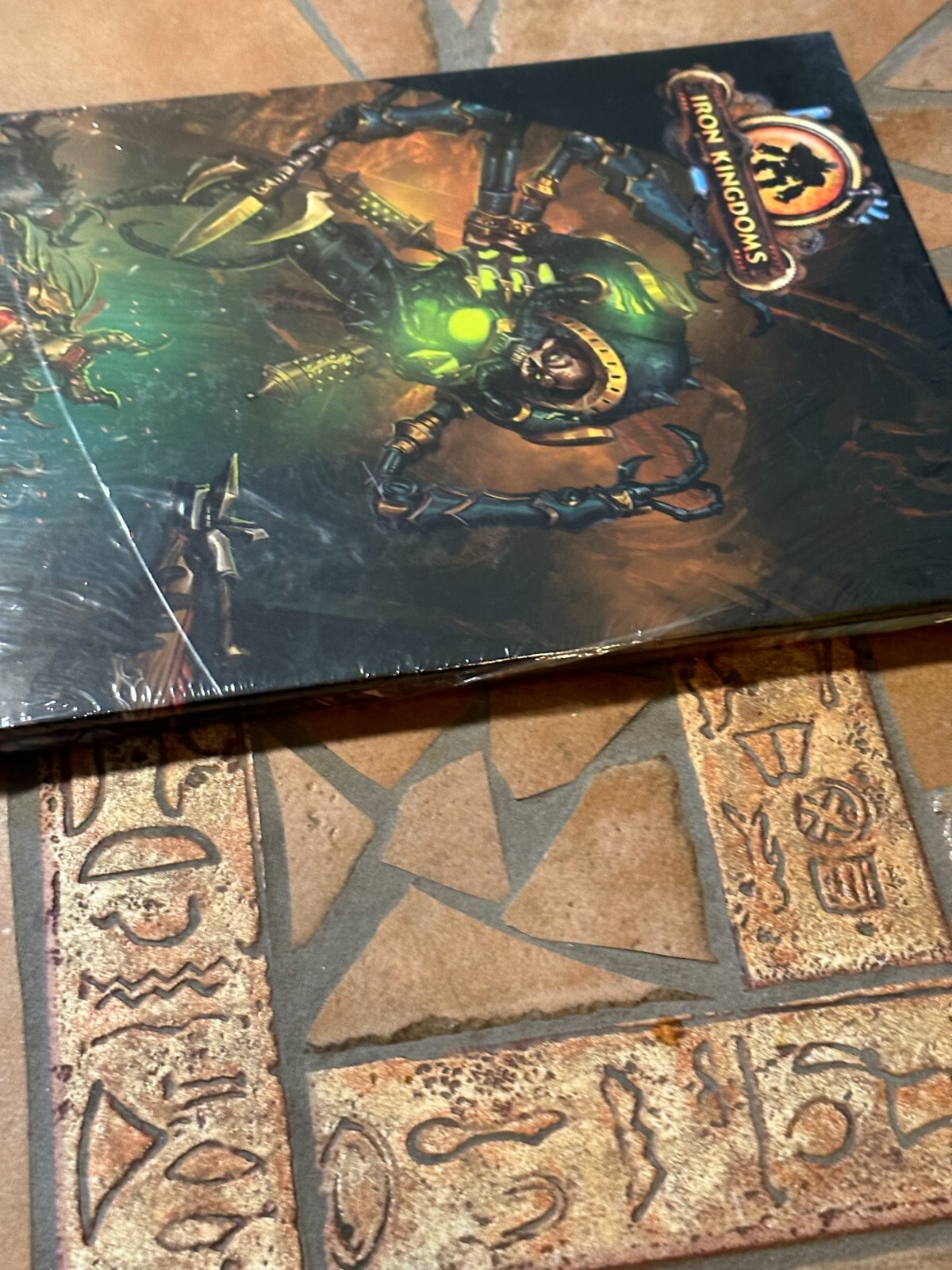 Iron Kingdoms Monsternomicon D&D 5E compatible (used) + requiem GM