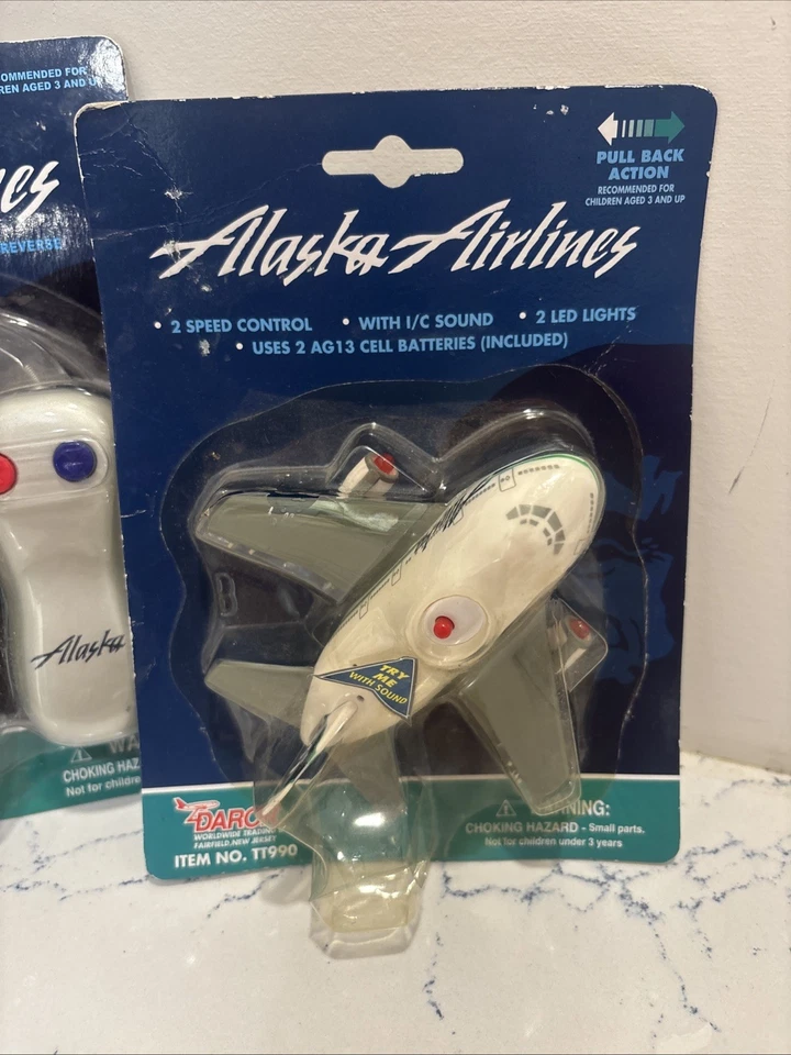 Air Alaska Radio Controlled Airplane & Pull Back Action Plane Lot - NIB  ✈️ - Image 3 of 4