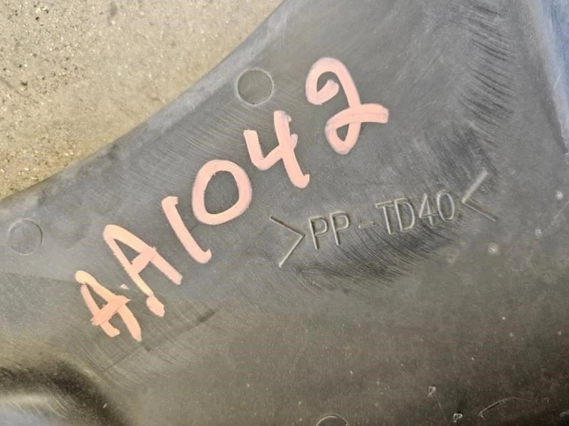 Cubierta de ventilador Hino 195H 2016 usada PPTD40 ENVÍO desde Los Ángeles Foto 2 de 4