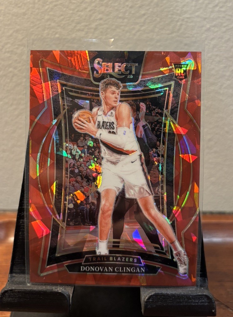 2024-25 Select Donovan Clingan Rookie Concourse Red Cracked Ice Prizm #69 RC