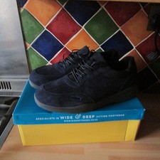 DB Easy B men`s blue nubuck leather lace up shoes size 11 new in box-2V fit