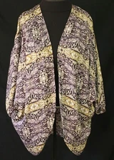 Jack. Lightweight Silky Poly Open Front Cocoon Topper Abstract Print Size L