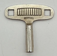 Original Key For Anniversary Clocks, Size #4