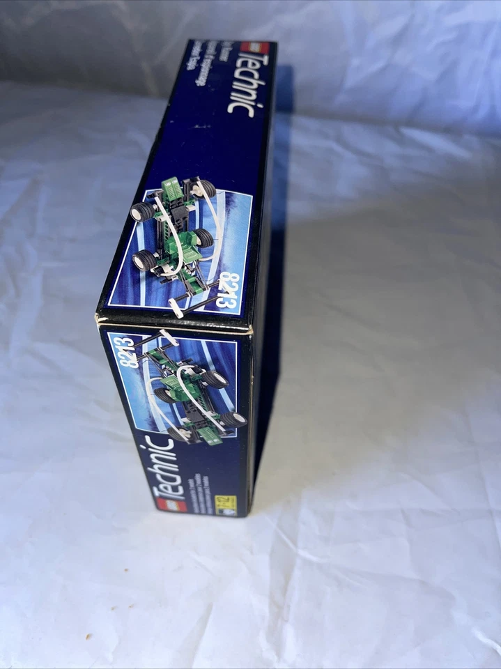 Lego Technic Spy Runner 8213 100 PCs Brand New Sealed - Image 4 of 4