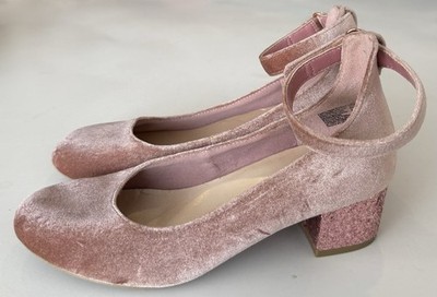 American eagle girls pink dress shoes Sz 2