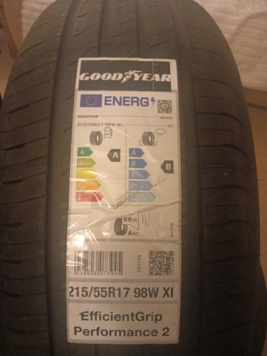 Pneu Goodyear EfficientGrip Performance 2 215/55 R17 98W XL – Adhérence, Longévité Et Économie De Carburant