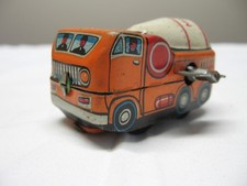 Vintage Tin Toy Wind Up Cement Mixer 105 Made In Japan