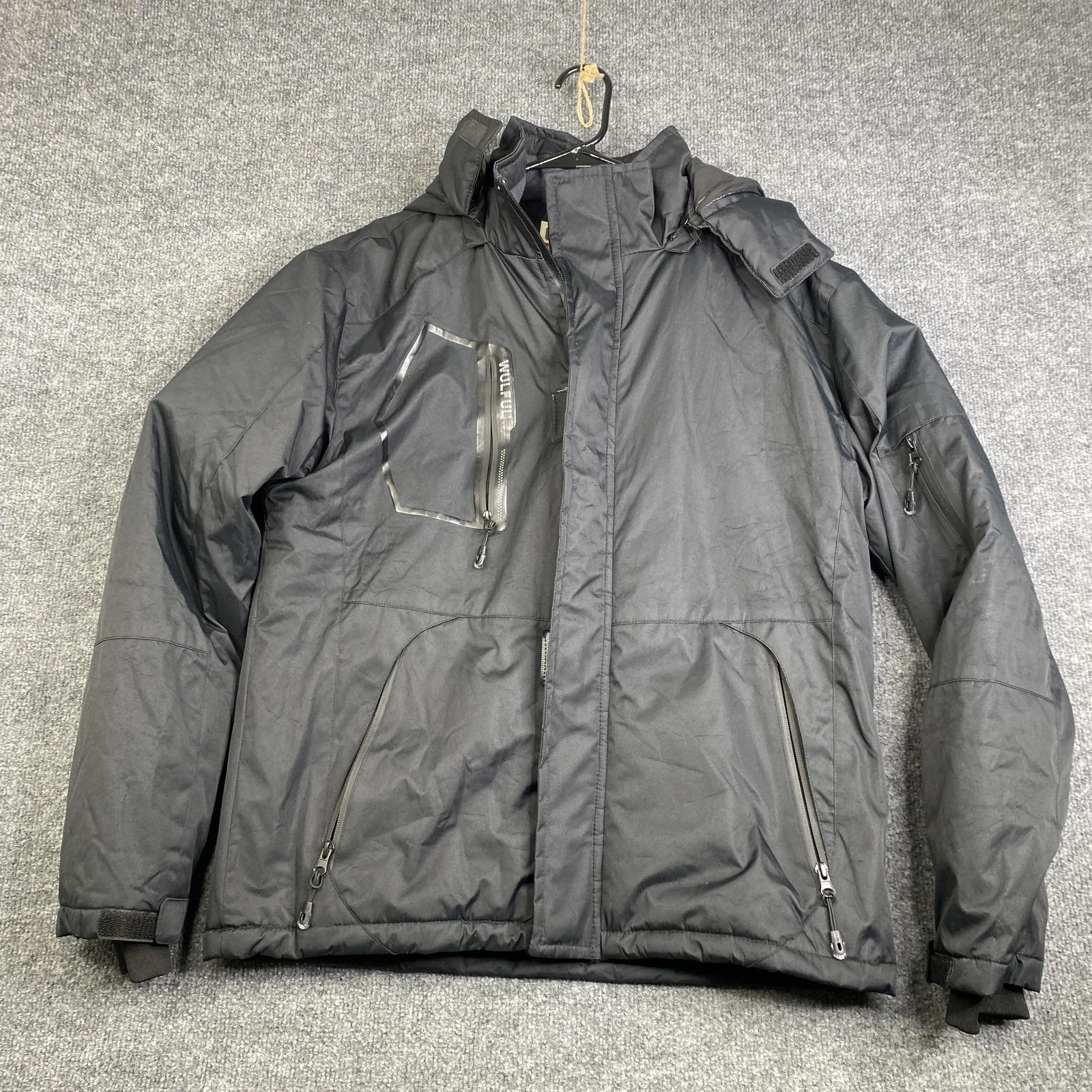 WULFUL Jacket Mens Small Black Hooded Insulated Puffer Ski Outdoor Waterproof
Opens in a new window 