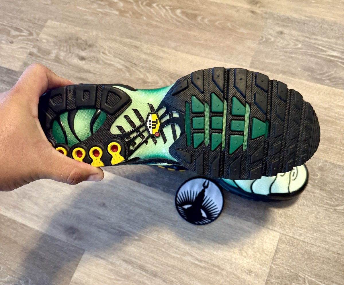 Nike Air Max Plus 'Vapor Green Gradient' Black DM0032-301 Men's
