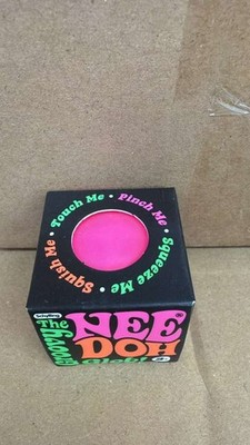 Needoh Nee Doh Teenie - Sensory Squeeze Toy - Mini Groovy Glob - Pink