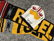 Star Wars, Two Piece Set, Scarf and Hat, Youth Unisex, In excellent Condition