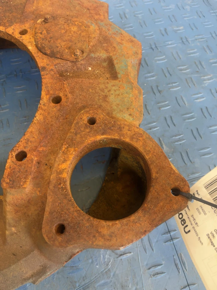 Adaptador de carcasa de campana de volante International Dt466b 88+ Oe# 686704c4 Foto 3 de 4