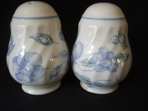 VINTAGE BHS BRISTOL BLUE, SALT & PEPPER POTS - Picture 4 of 4