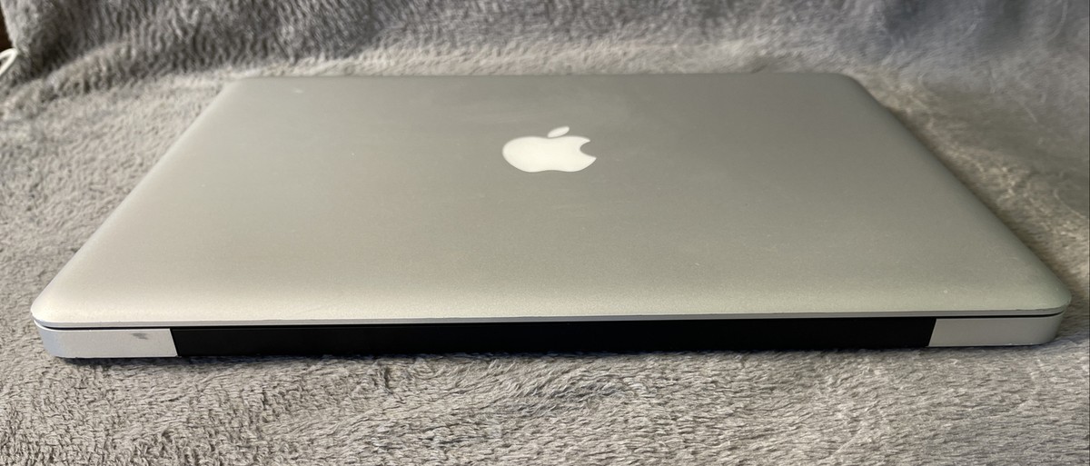 Apple MacBook Pro (Mid 2012) i5-3210M 2.5 GHz 4GB RAM 500GB