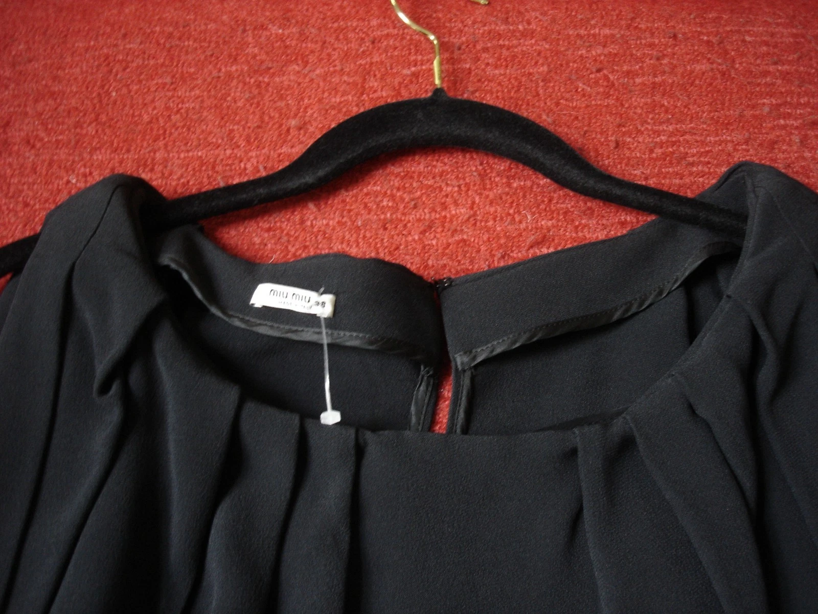 Mini abito formale da sera Likenew Miu Miu Made in Italy LBD con tasche taglia 38 S