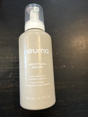 Neuma Neu Styling Mousse Green Tea Apricot Kern Oil Volume 6.6oz/195mL