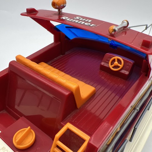 Nikko Radio Control Caribic Star RC Boat 1/20 Scale 27.145 MHz Vintage 1990 - Picture 7 of 18