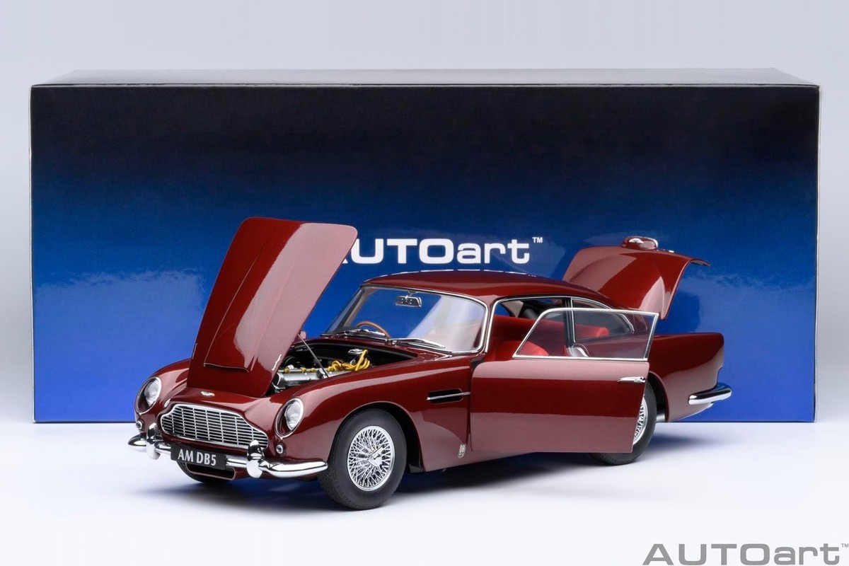 オートアート1/18 Aston Martin DB5 AUTOart 1/18 - ASTON